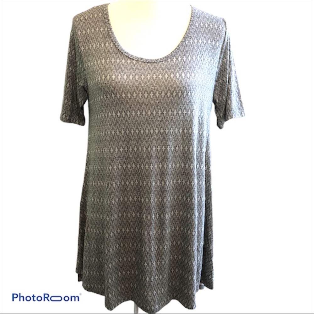 LuLaRoe Perfect Tee size XS
